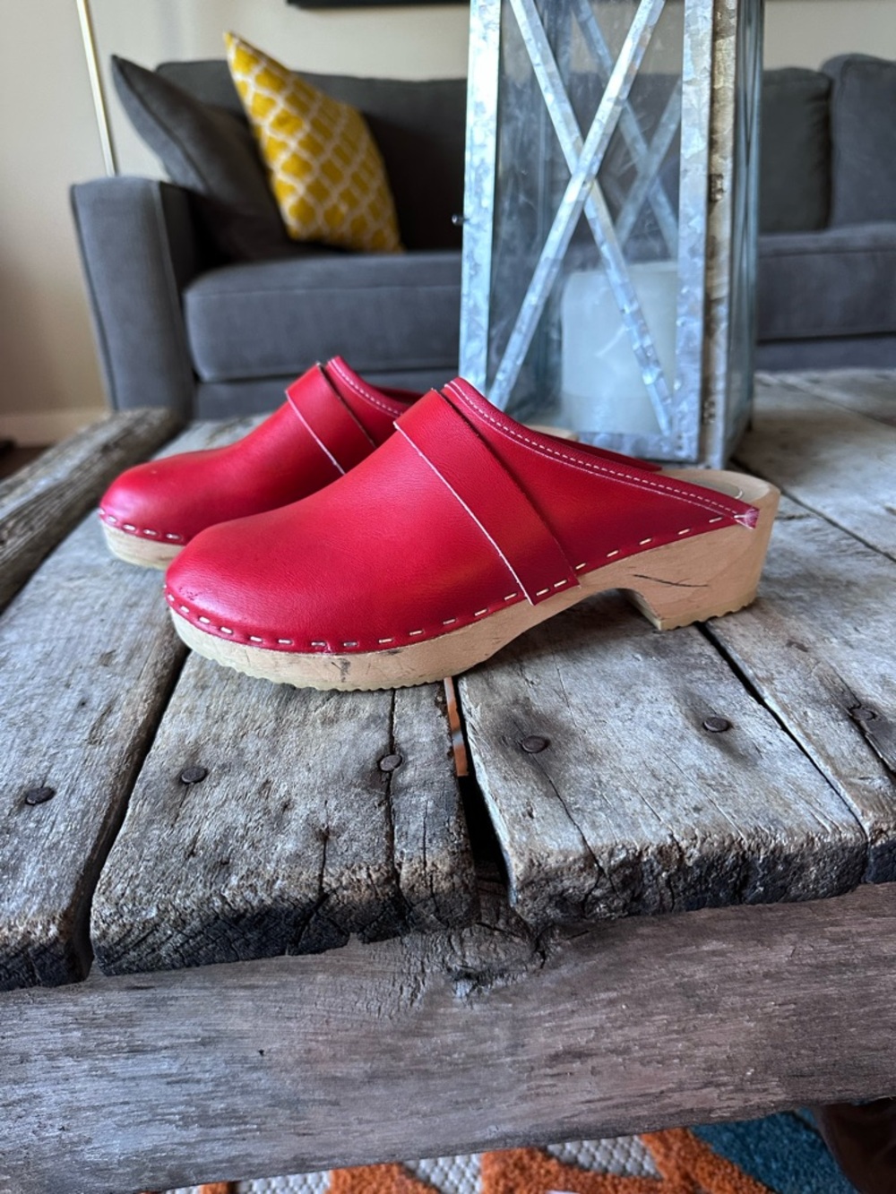 Tessa Swedish Red Leather Clog Mule - Comfortable Slip-On. Size 39/8.